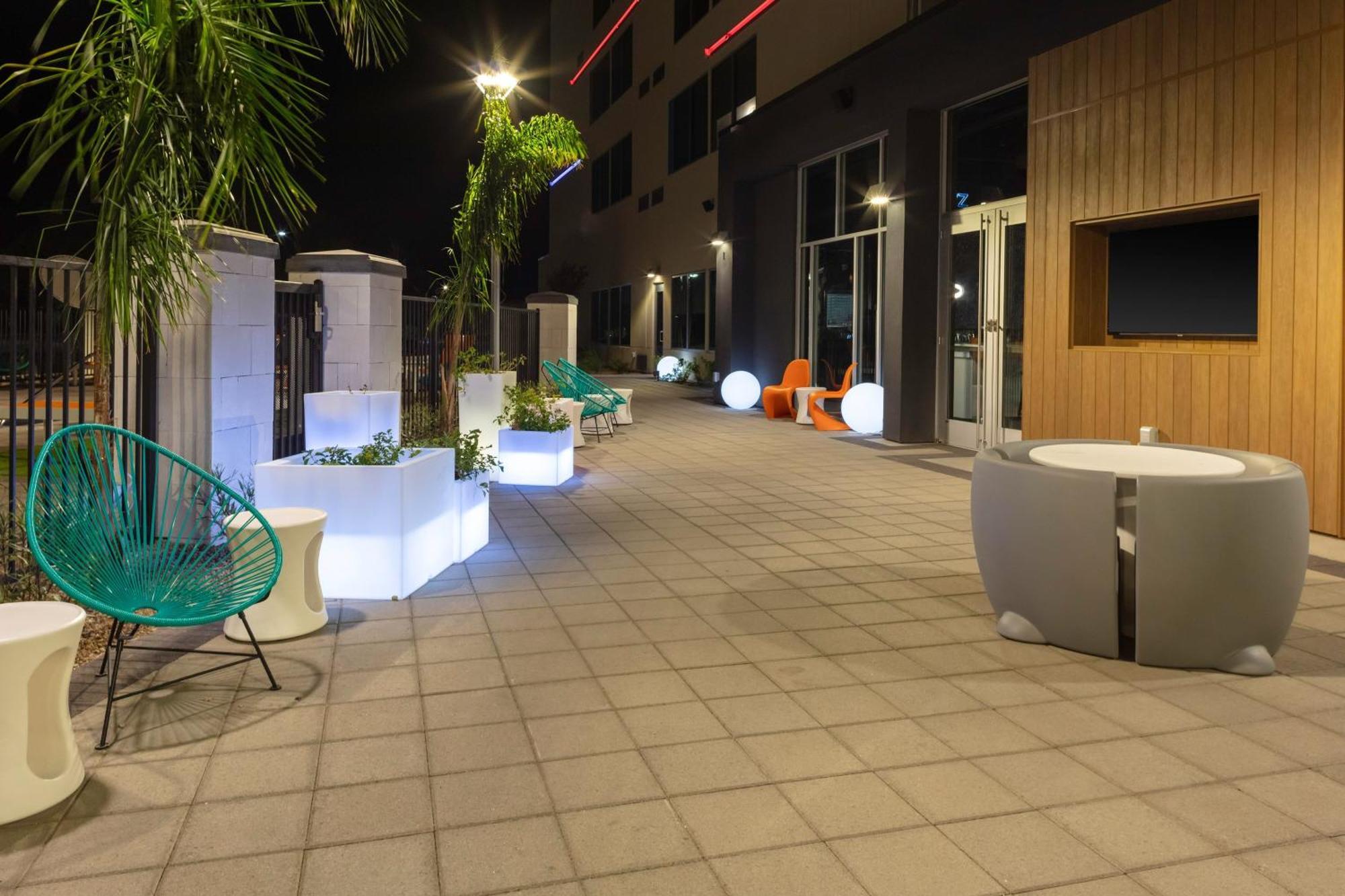 Aloft Glendale At Westgate Hotel Ngoại thất bức ảnh